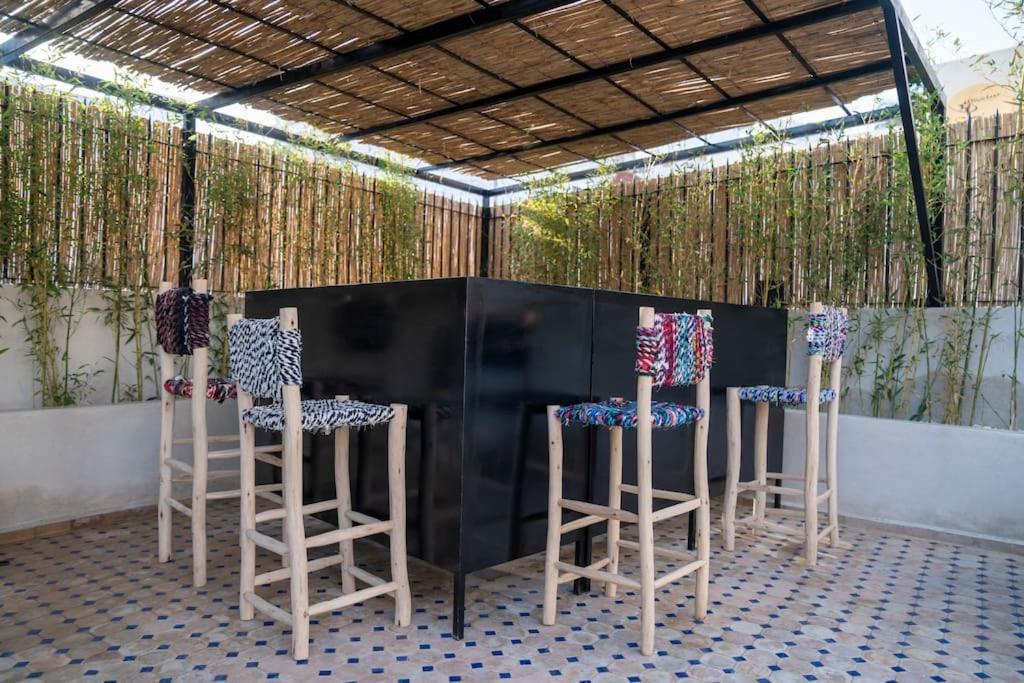 Riad Zhor Tanger - Medina ภายนอก รูปภาพ