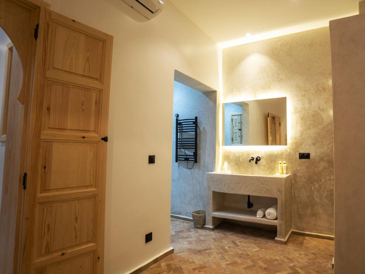 Riad Zhor Tanger - Medina ภายนอก รูปภาพ